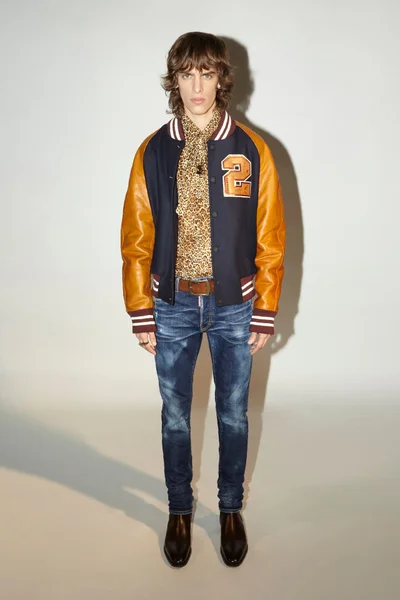 Look 9